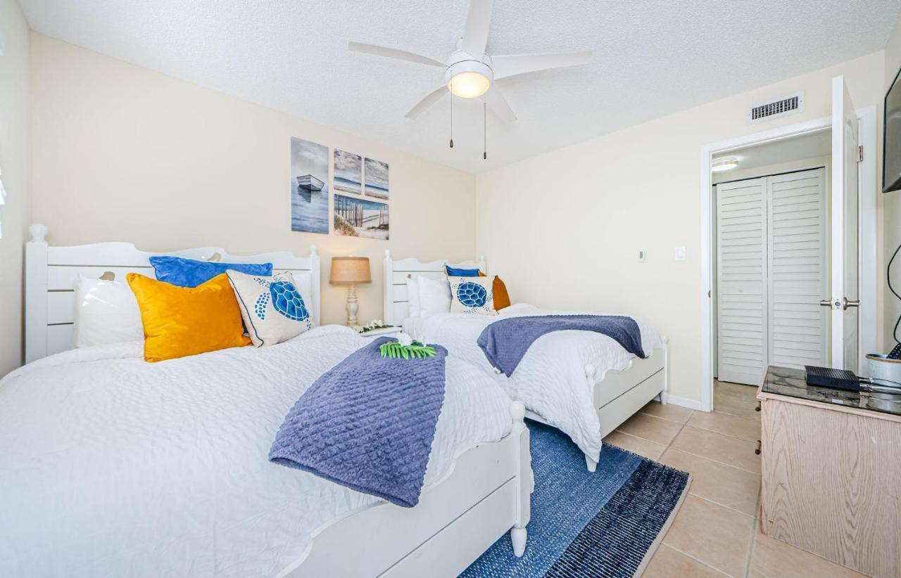Fins Up In Clearwater Beach Luaran gambar